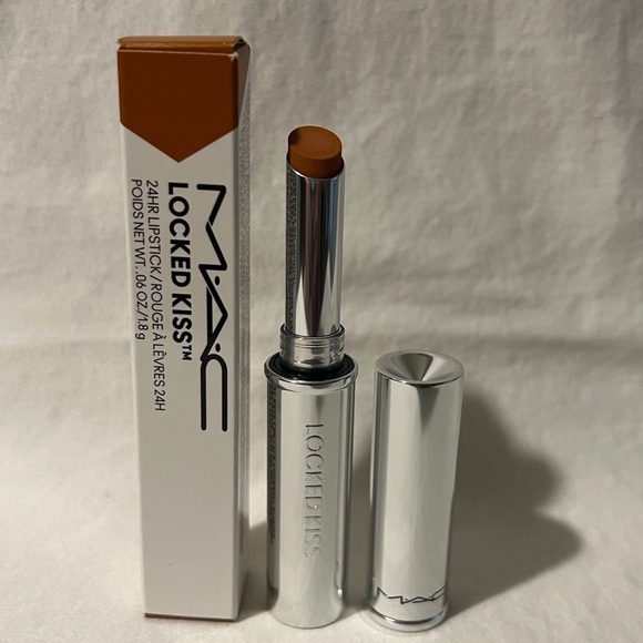 💋NIB💋 MAC ✨Indulgent✨ Locked Kiss 24-Hour Lipstick BRAND NEW - Picture 2 of 9